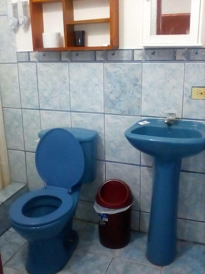 Hospedaje Sarita Пуерто-Вільяміль Екстер'єр фото